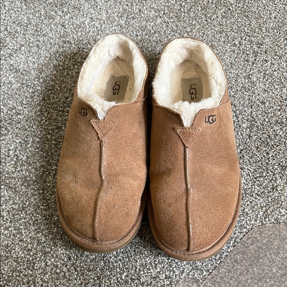 UGG Tan Suede Loafers with Plush Lining - Picture 1 of 4